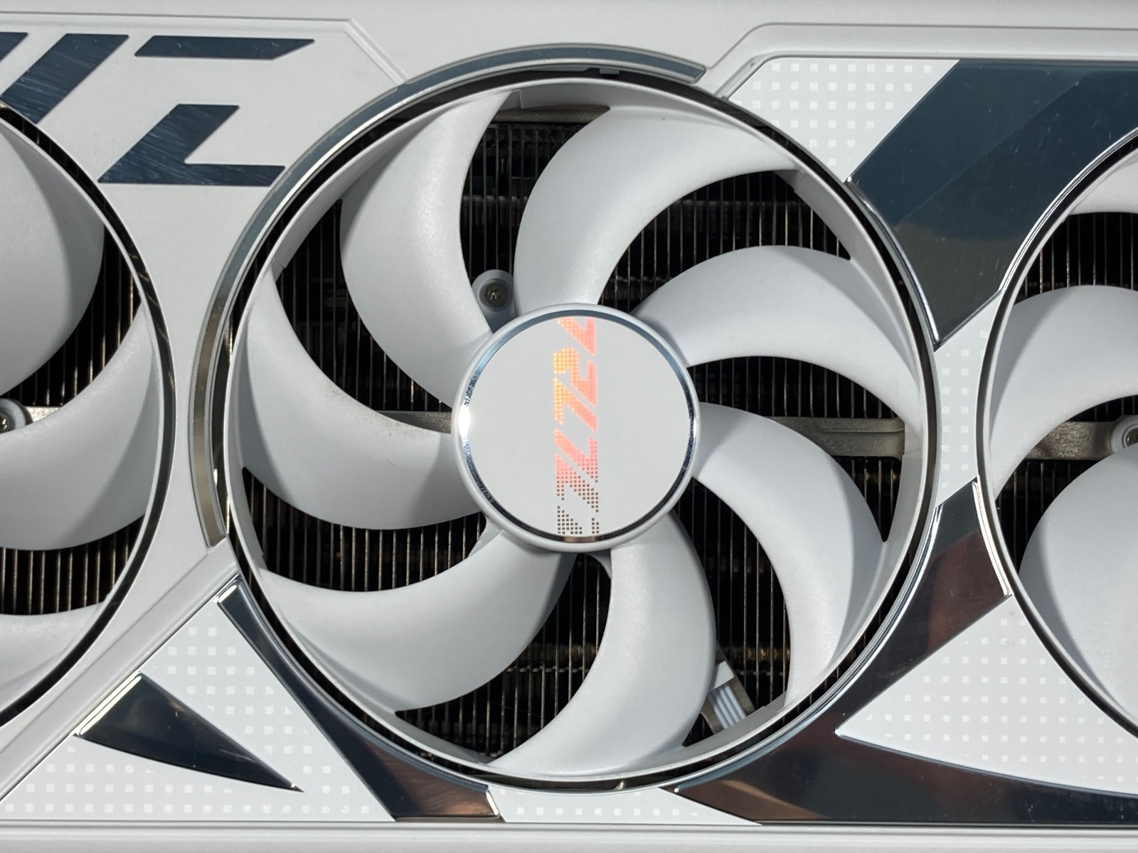 BH 2 GET 1 OFFER ASUS ROG Stri - Graphics Card 24Gb Gddr6X recension och pris